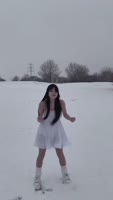 720x1268