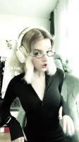 576x1024