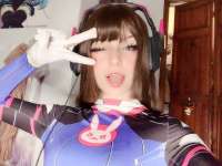 831x627