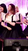 608x1080