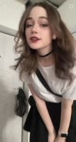 688x1280