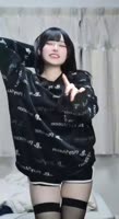 702x1280