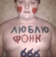 672x676