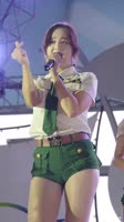 608x1080