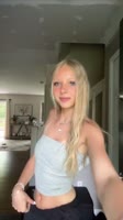 576x1022