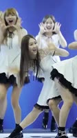 608x1080