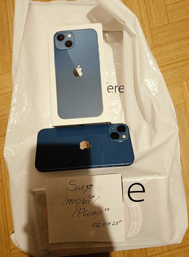 661x901
