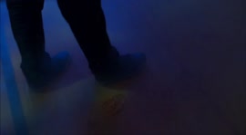 704x391