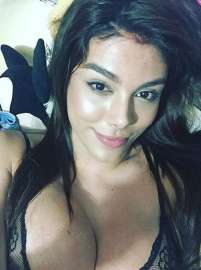 570x765