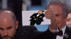1800x1000