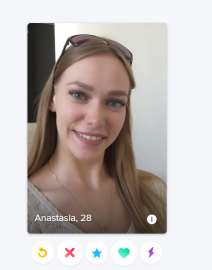 571x727