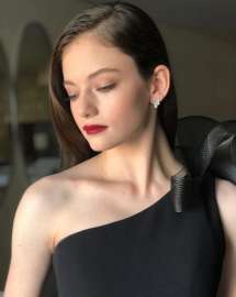 819x1024