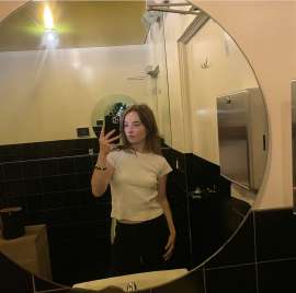 828x824