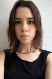 566x850