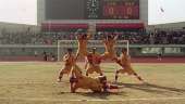 704x400