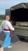 702x1280