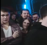 374x360