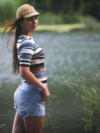 768x1024