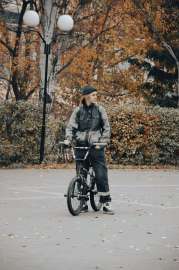 853x1280