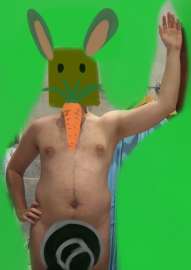 648