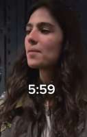 319x499