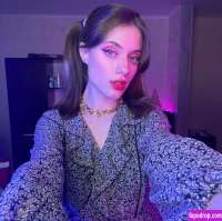 1080x1079