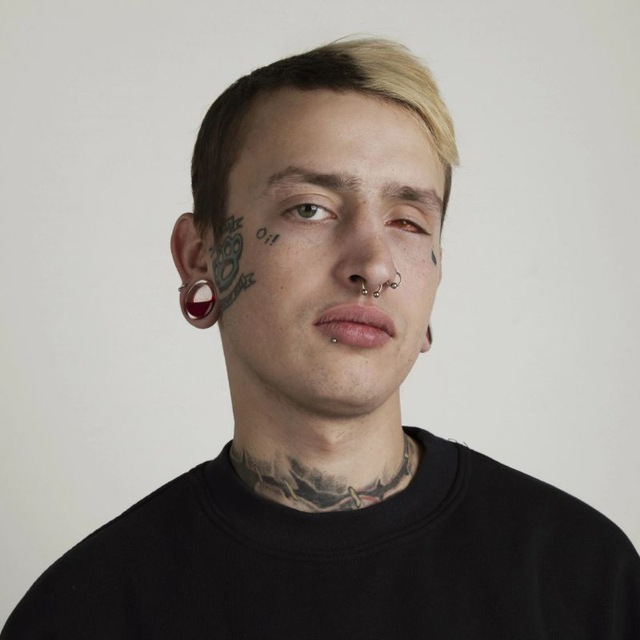 640x640