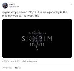 599x577