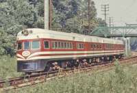 990x675