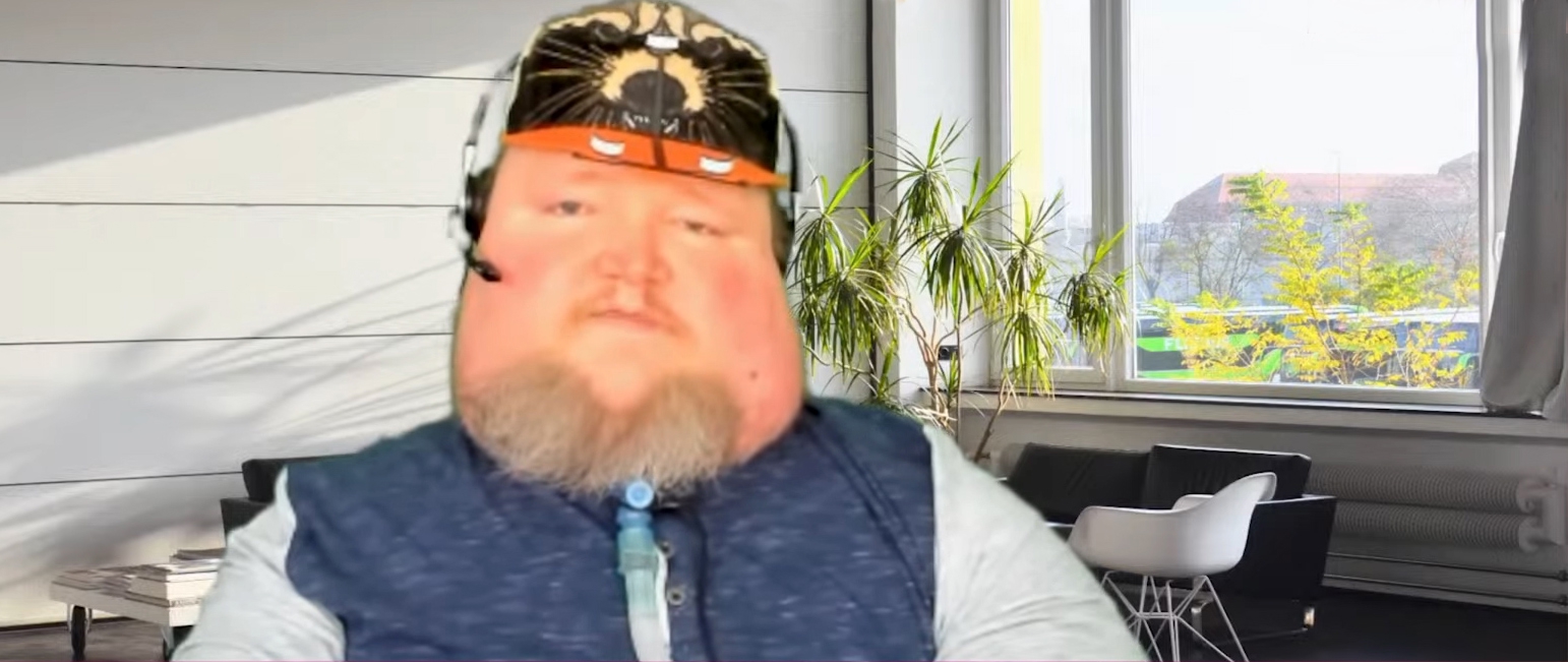 1542x651