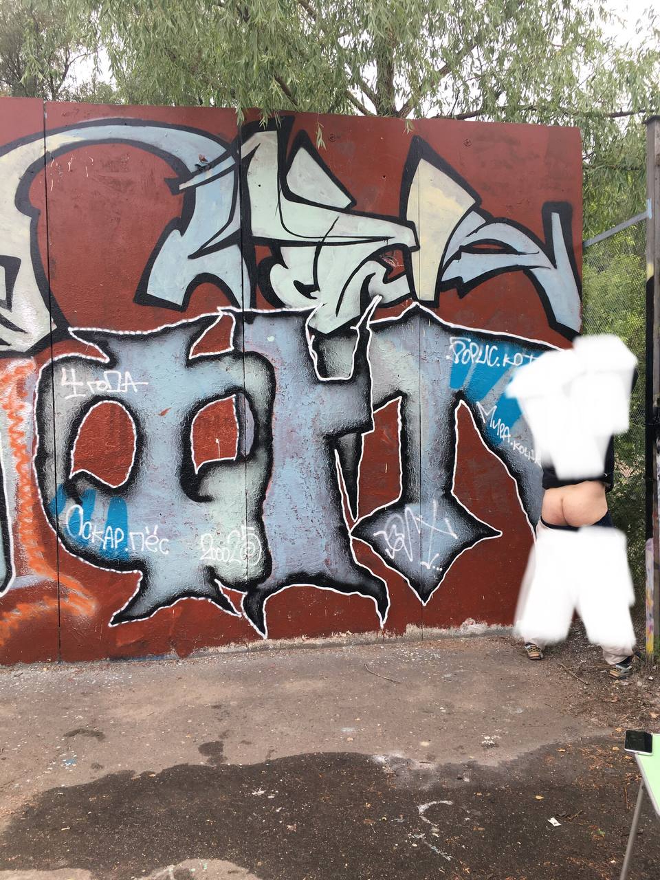 960x1280