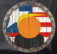 550x525