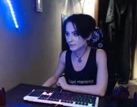470x370