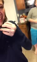 406x678