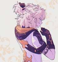 704x746