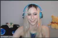 589x391
