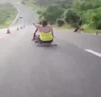 372x360