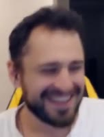 352x462