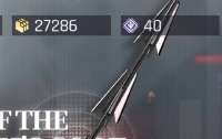 723x458