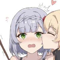736x736