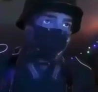 300x282