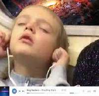 229x221