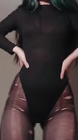 576x1024