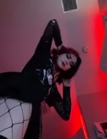 496x640