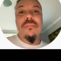 560x560