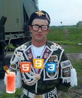 453x540