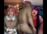 490x360